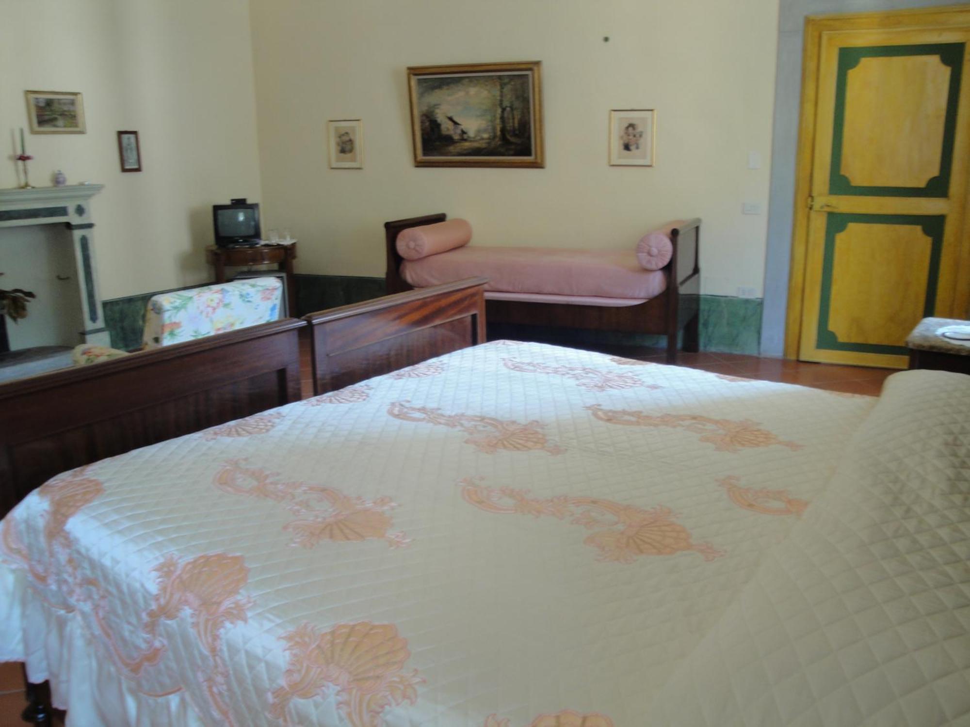 Palazzo Torriani Ξενοδοχείο Marradi Δωμάτιο φωτογραφία